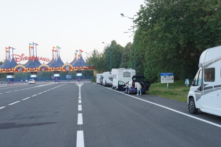 Disfruta de tu autocaravana en Francia y visita DISNEYLAND PARÍS